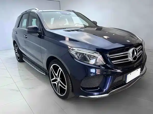 Mercedes-Benz GLE 2016