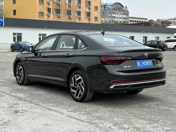 Volkswagen Sagitar 2026