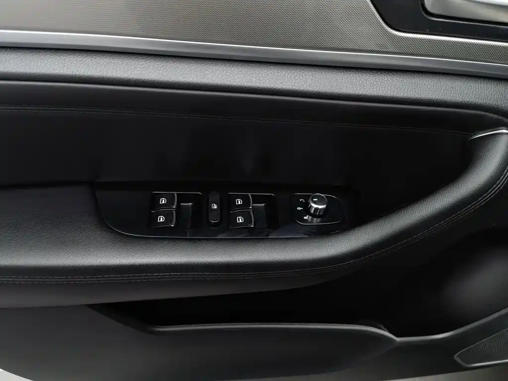 Haval H6 2018 — фото 9