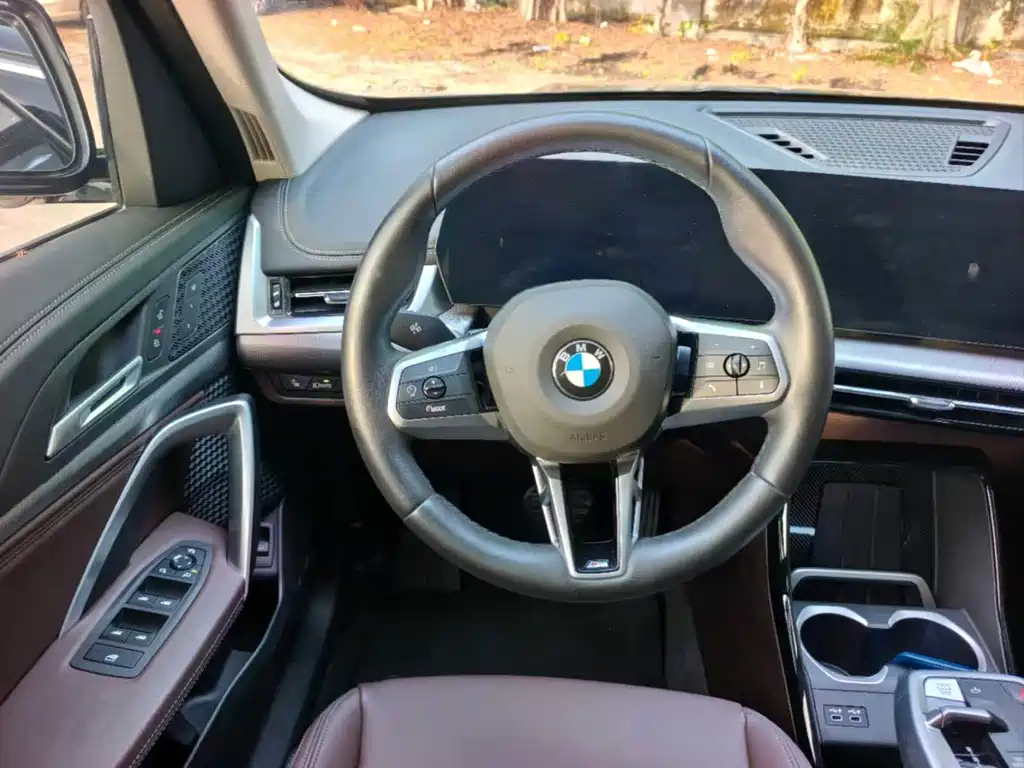 BMW X1 2024 — фото 12