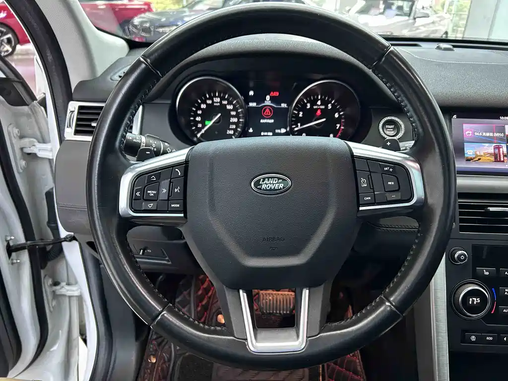Land Rover Discovery Sport 2019 — фото 14