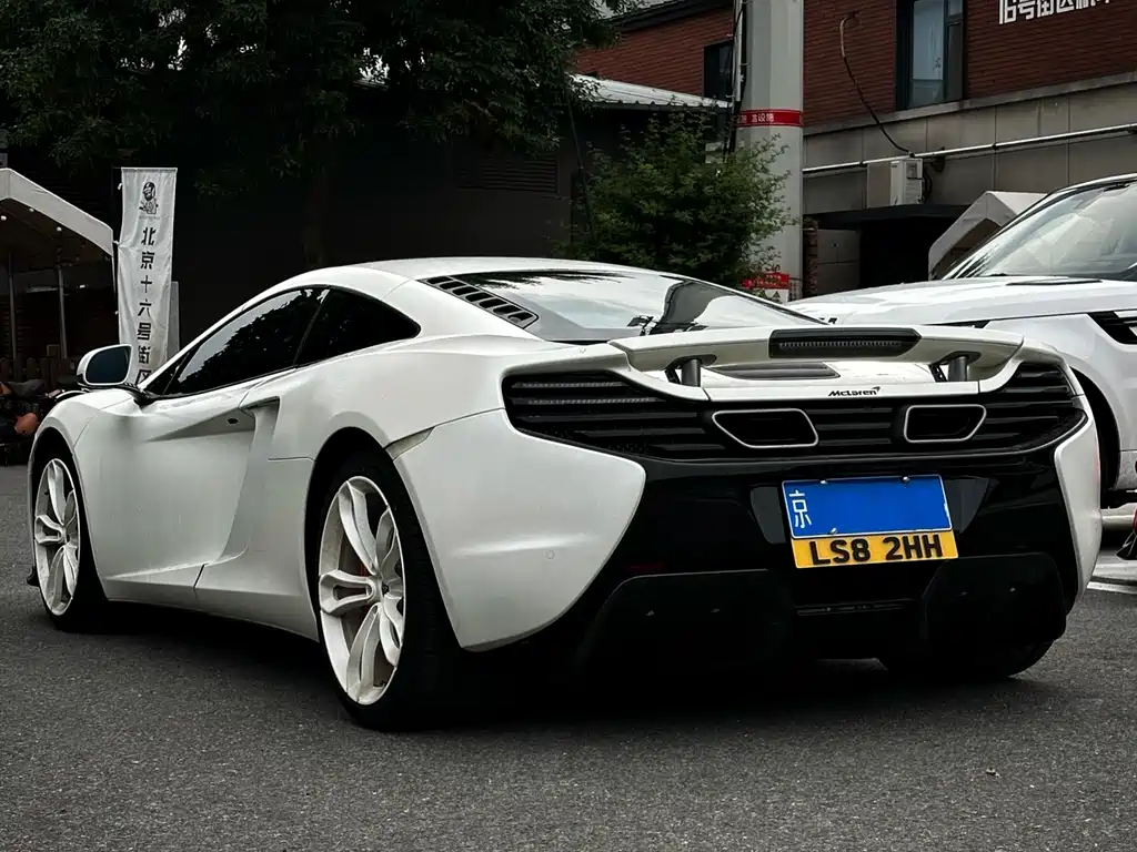 McLaren 12C 2014 — фото 11