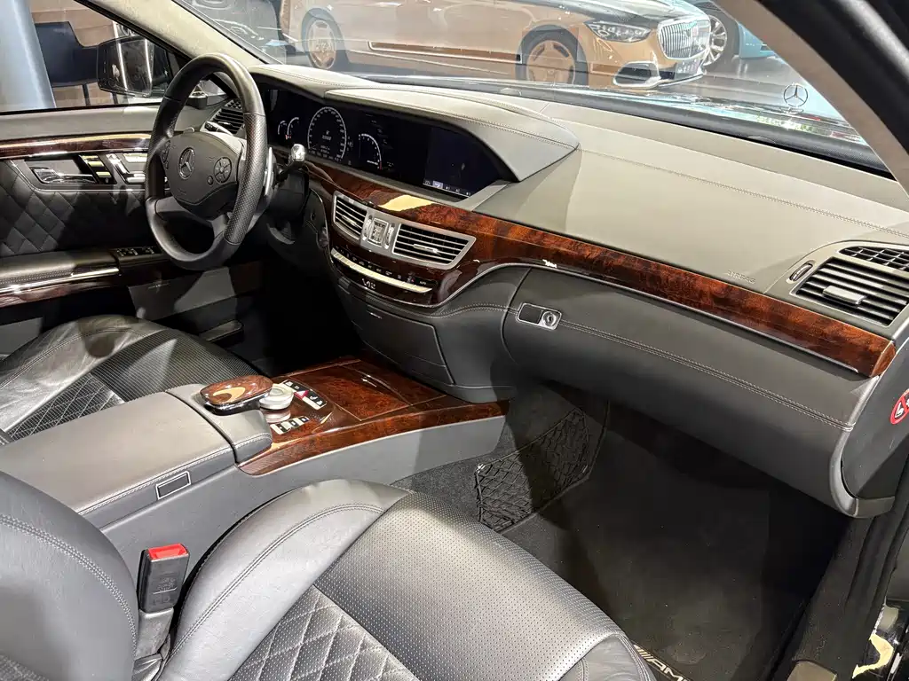 Mercedes-Benz S-Class AMG 2012 — фото 24