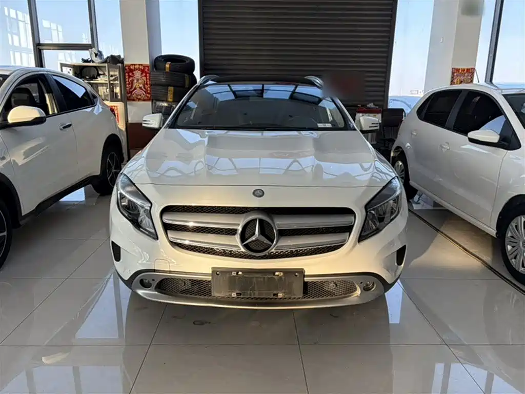 Mercedes-Benz GLA 2015 — фото 14