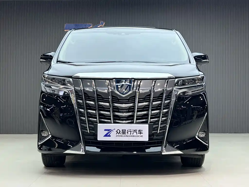 Toyota Alphard 2023 — фото 2