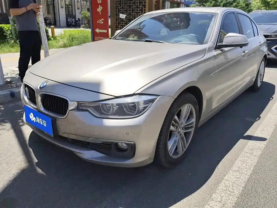 BMW 3 Series 2017 — фото 1