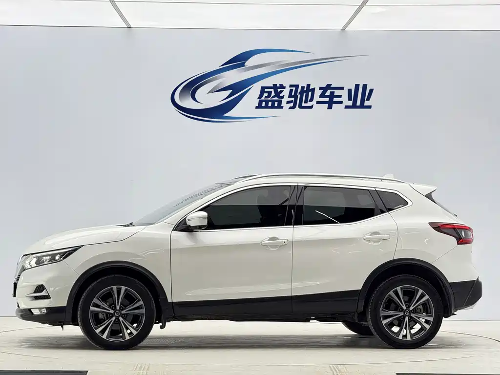 Nissan Qashqai 2022 — фото 7