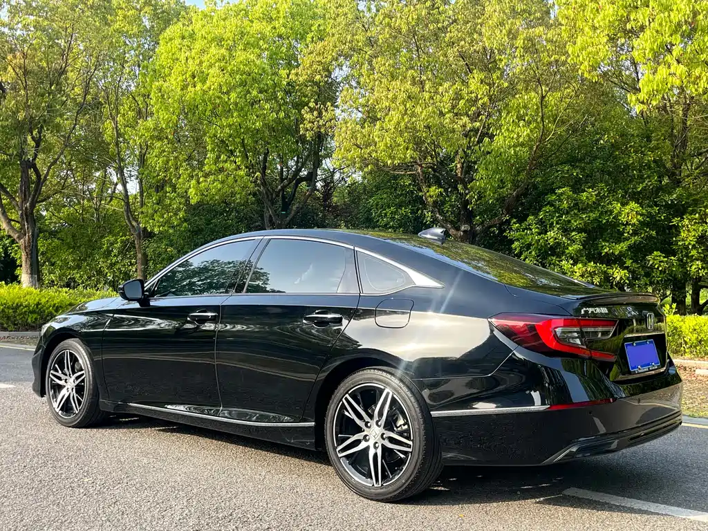 Honda Accord 2023 — фото 4