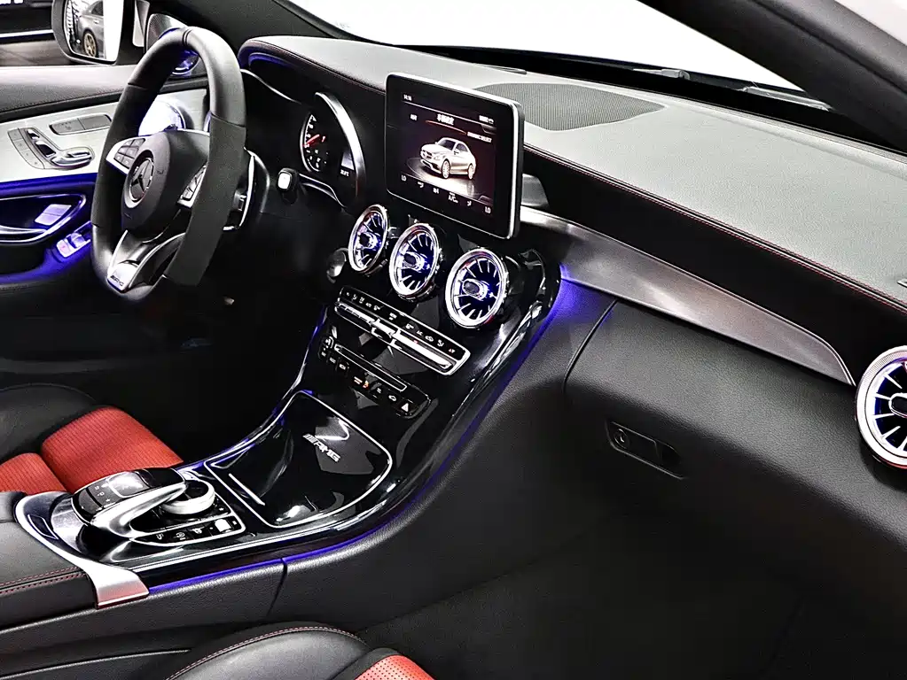 Mercedes-Benz C-Class AMG 2016 — фото 15