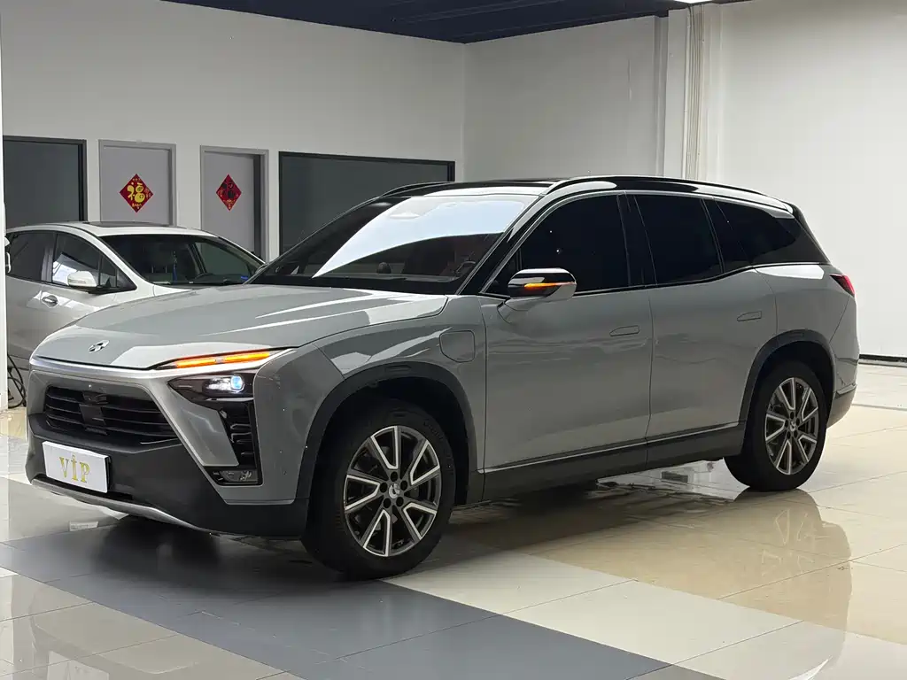 NIO ES8 2022