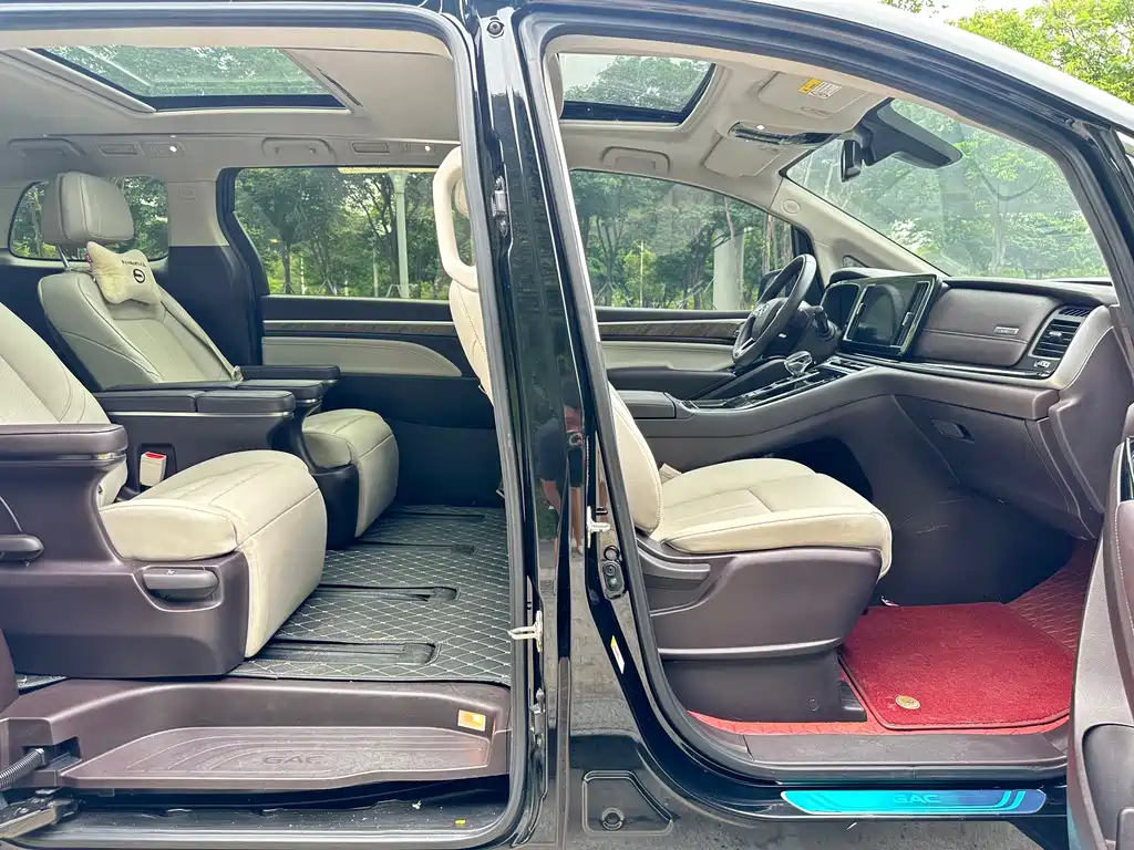 GAC Motor Trumpchi M8 2021 — фото 14