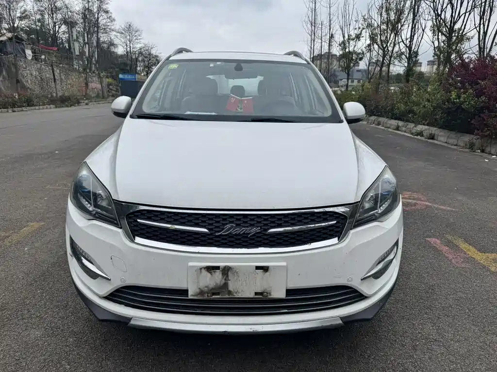 Zotye X5 2016 — фото 16