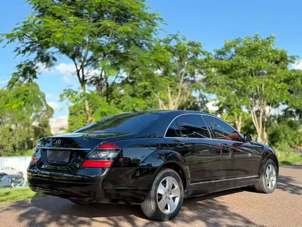 Mercedes-Benz S-Class 2008