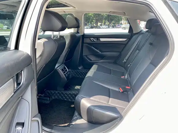 Honda Accord 2023