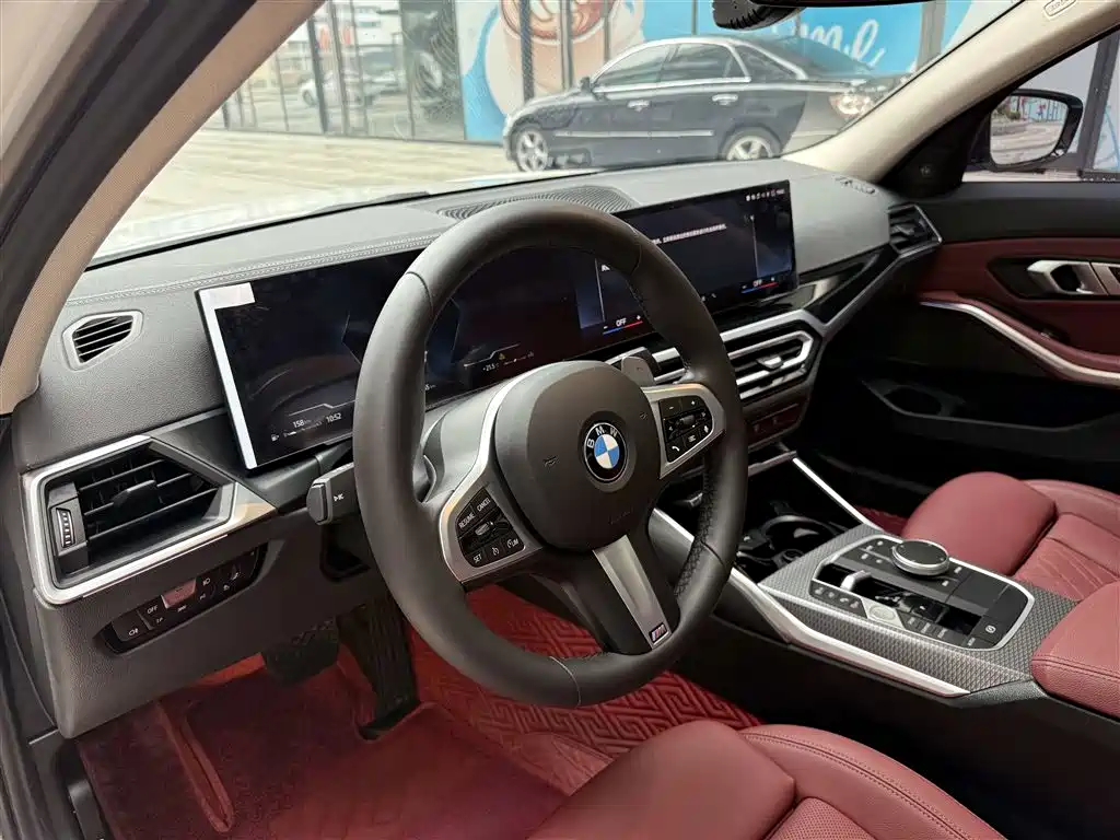 BMW 3 Series 2023 — фото 14
