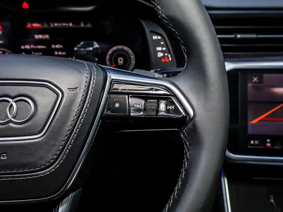Audi A6L 2022 — фото 28