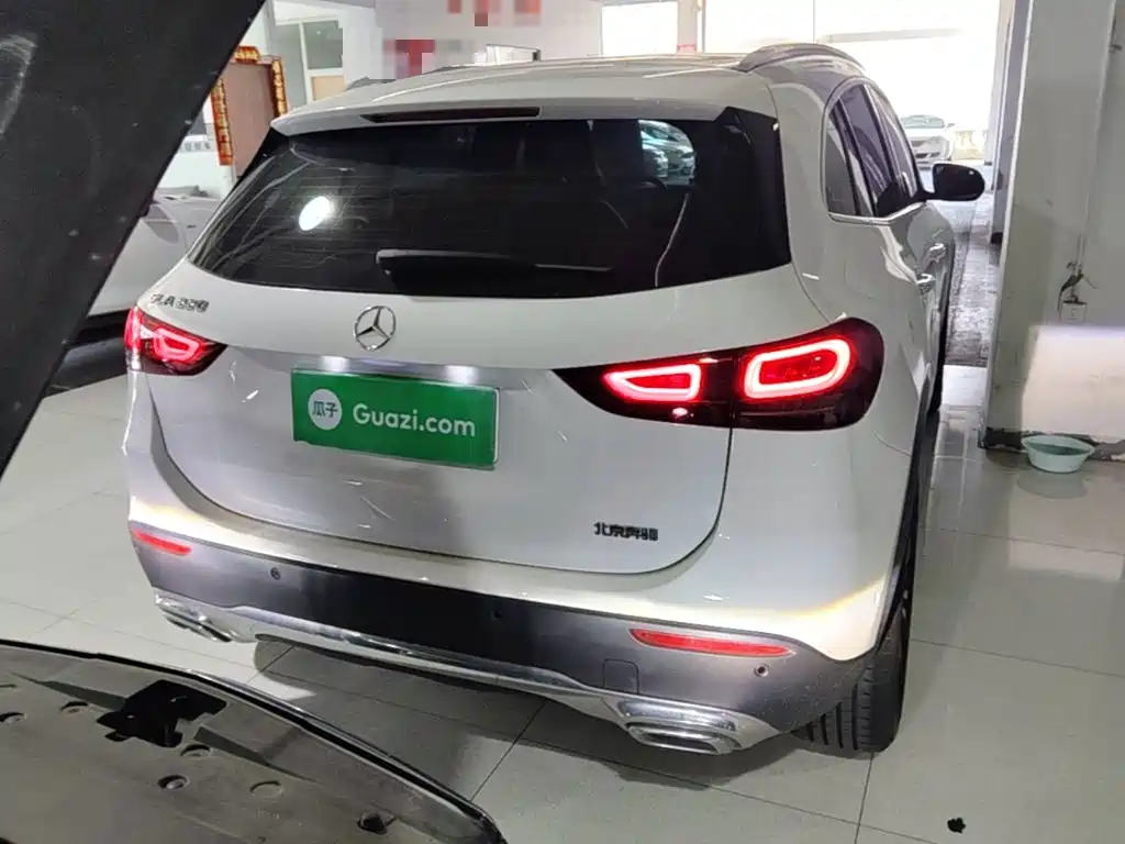Mercedes-Benz GLA 2023