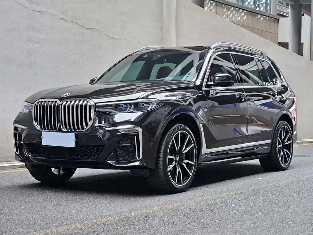 BMW X7 2020 — фото 1