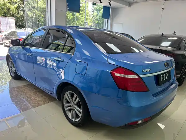 Geely Emgrand 2017