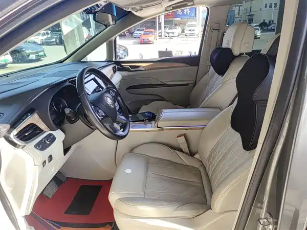 Buick GL8 2018