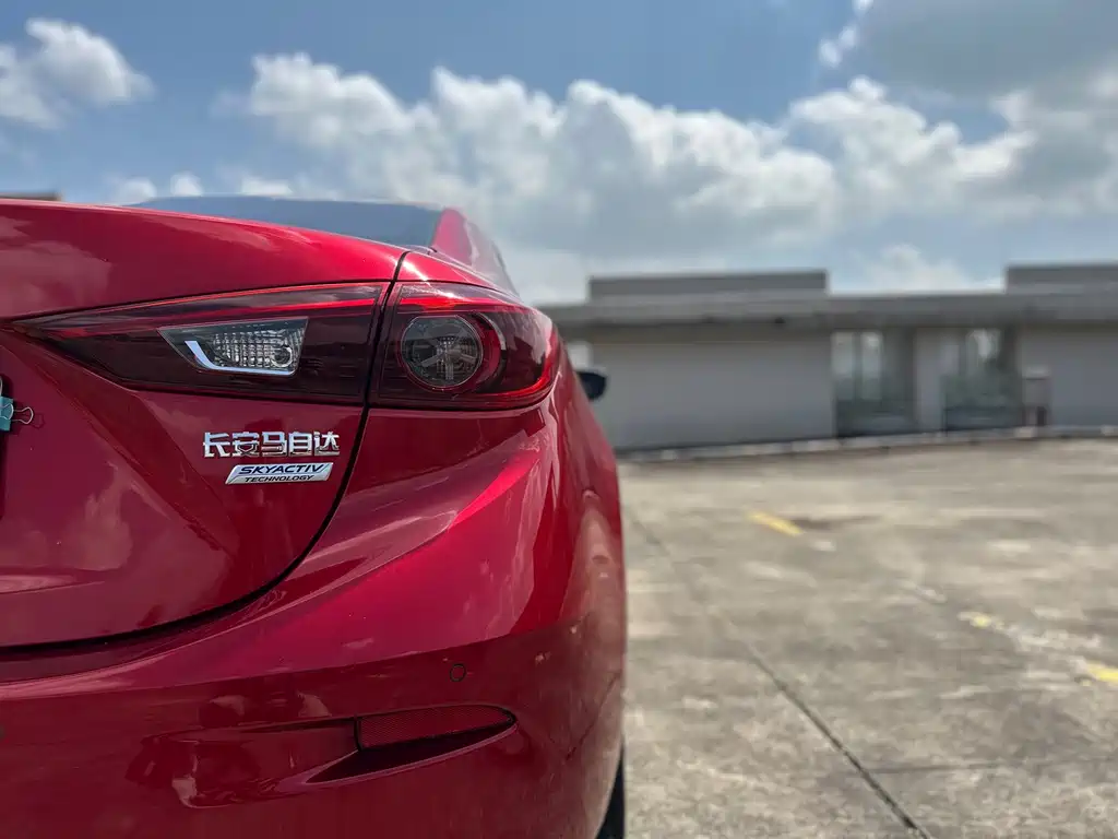 Mazda 3 Angkesela 2018 — фото 18
