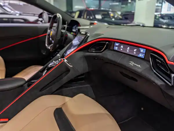 Ferrari Roma 2023