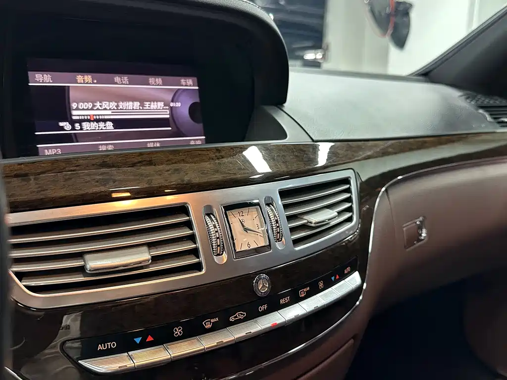 Mercedes-Benz S-Class 2012 — фото 18