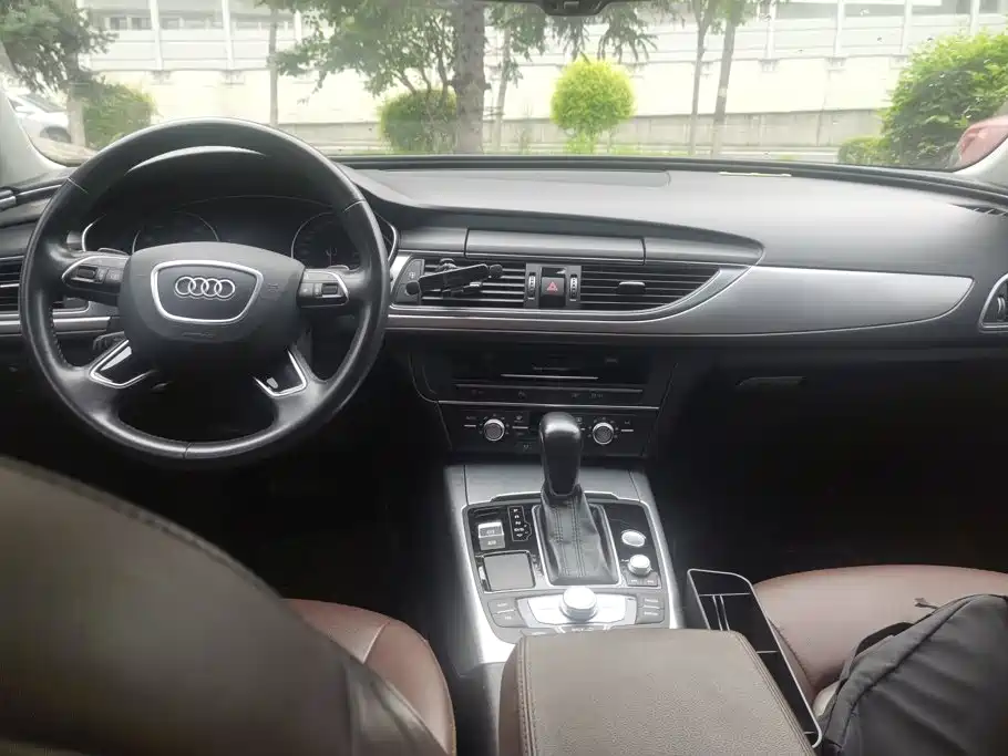 Audi A6L 2017 — фото 12