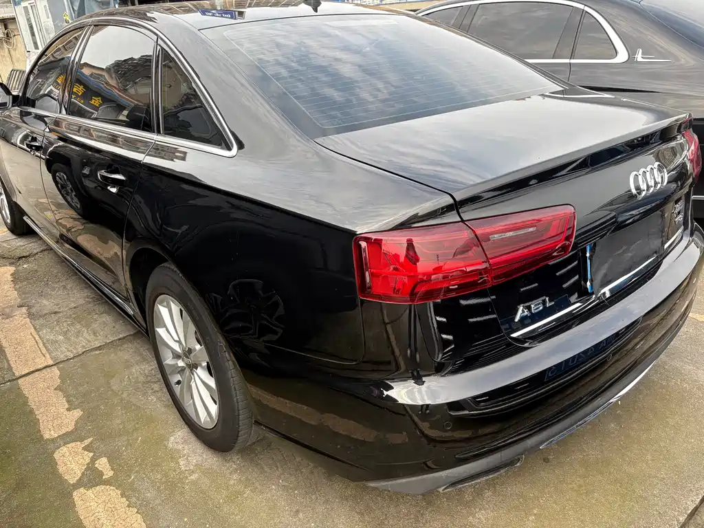 Audi A6L 2018 — фото 17