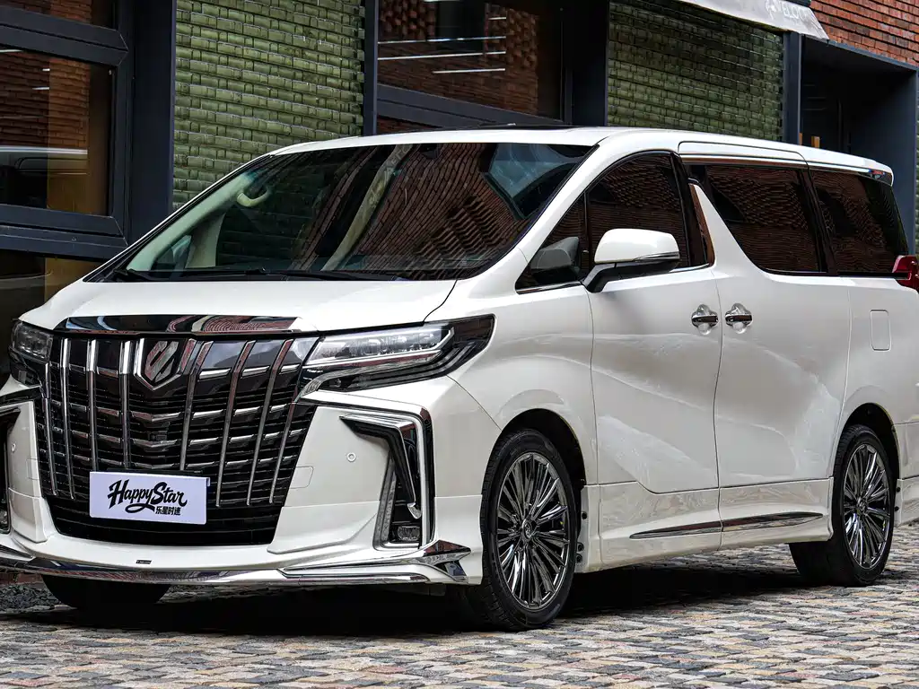 Toyota Alphard 2016 — фото 1