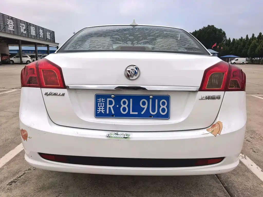 Buick Excelle 2013