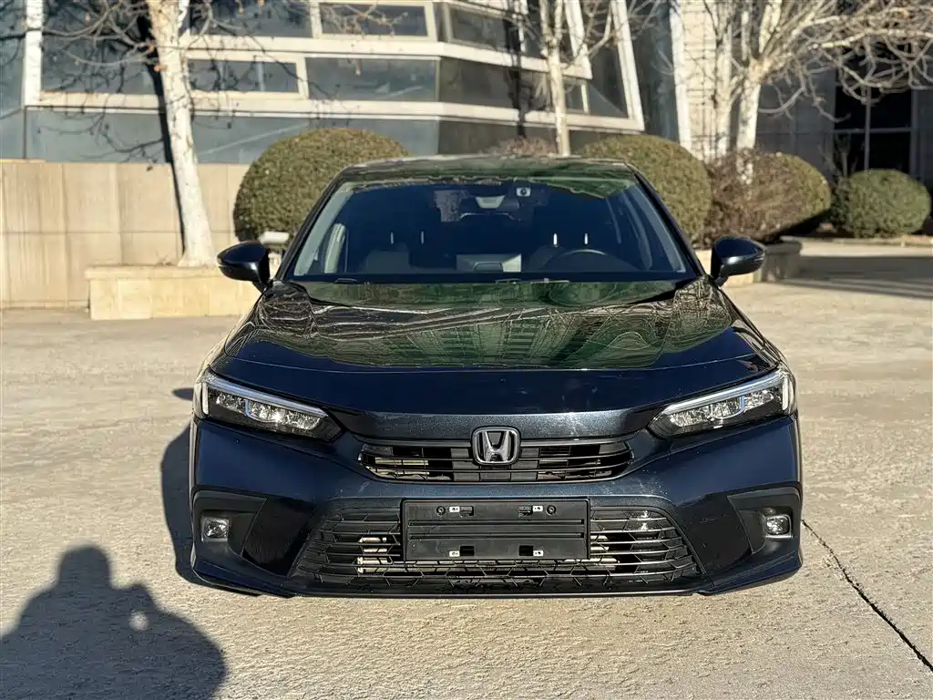 Honda Civic 2023 — фото 10