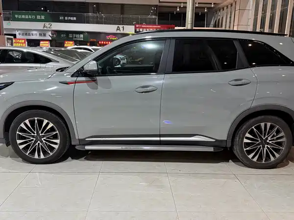 Dongfeng Scenery 580 2022