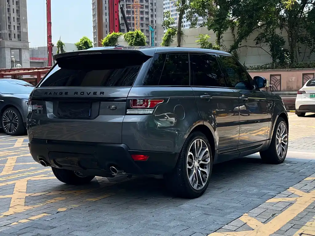 Land Rover Sport 2013 — фото 21