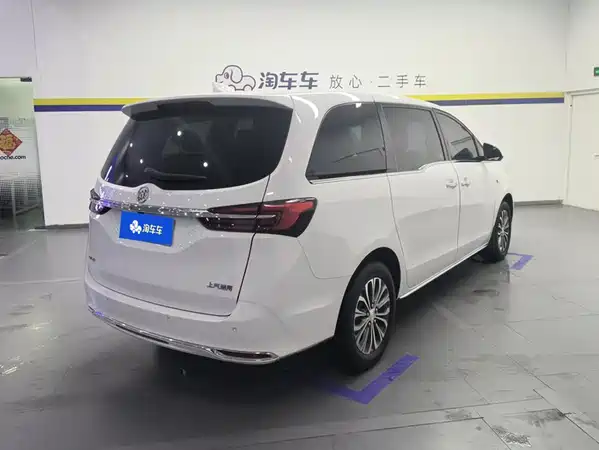 Buick GL8 2024