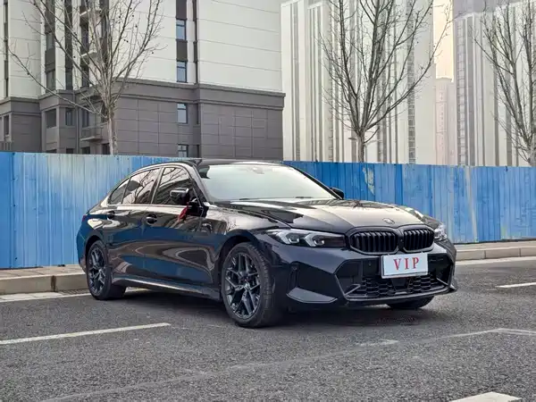 BMW 3 Series 2025