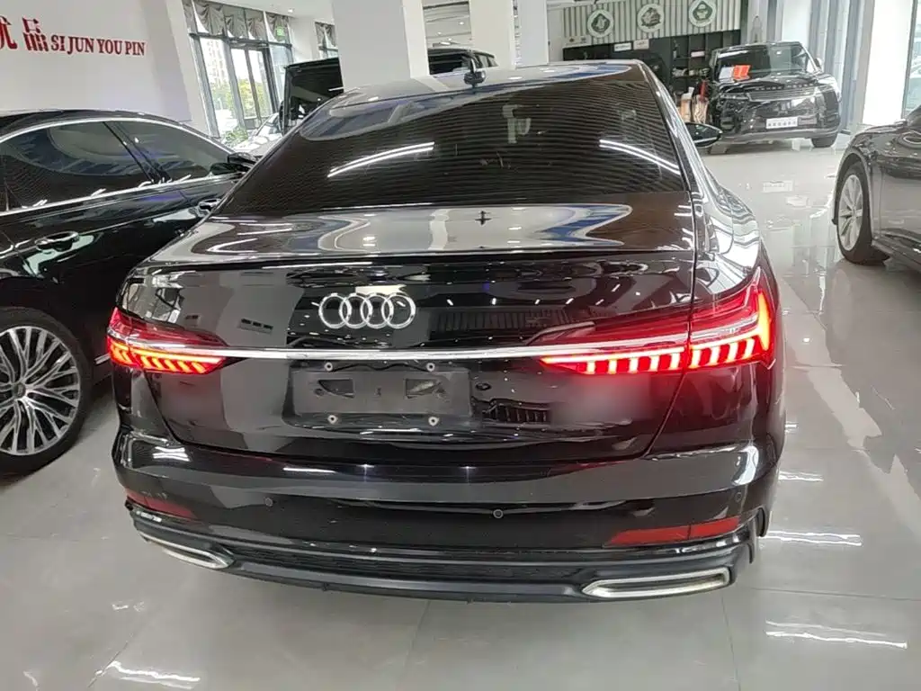 Audi A6L 2020