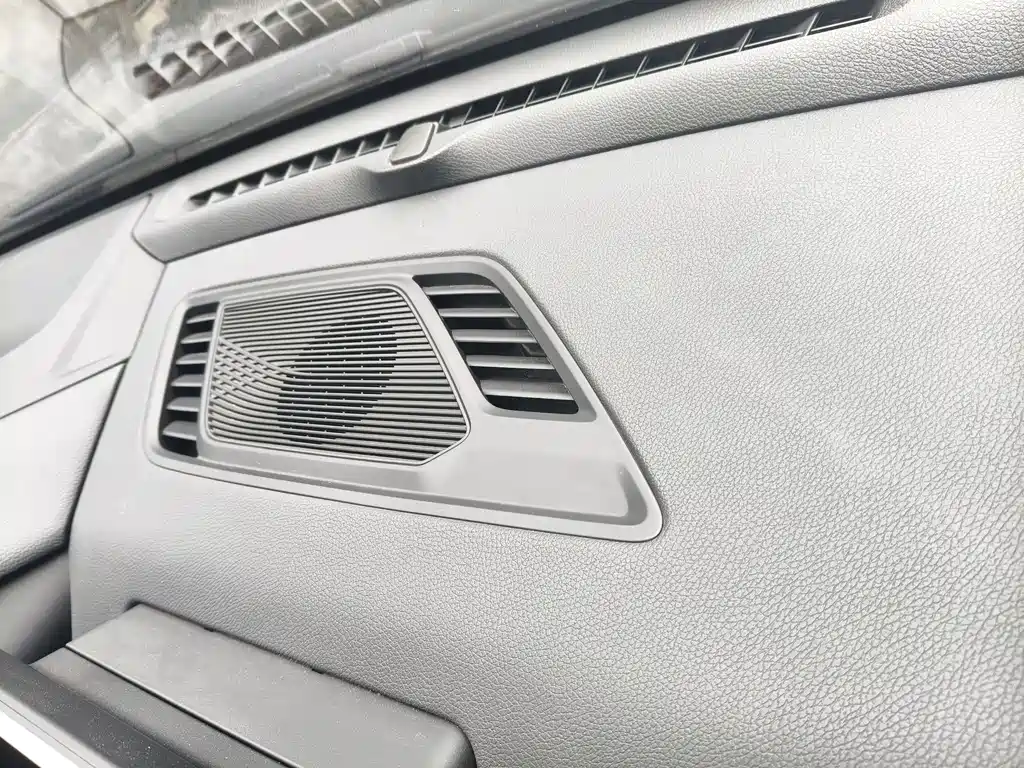 Geely Xingrui 2023 — фото 30