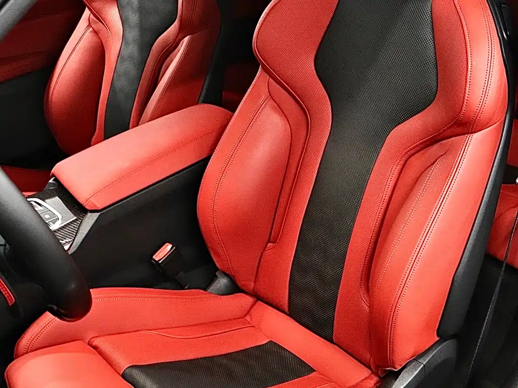 BMW M4 2021 — фото 11