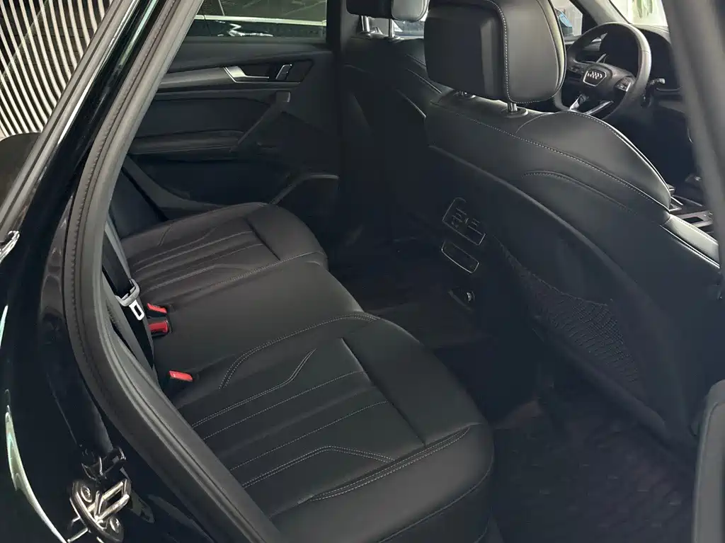 Audi Q5L 2026 — фото 17