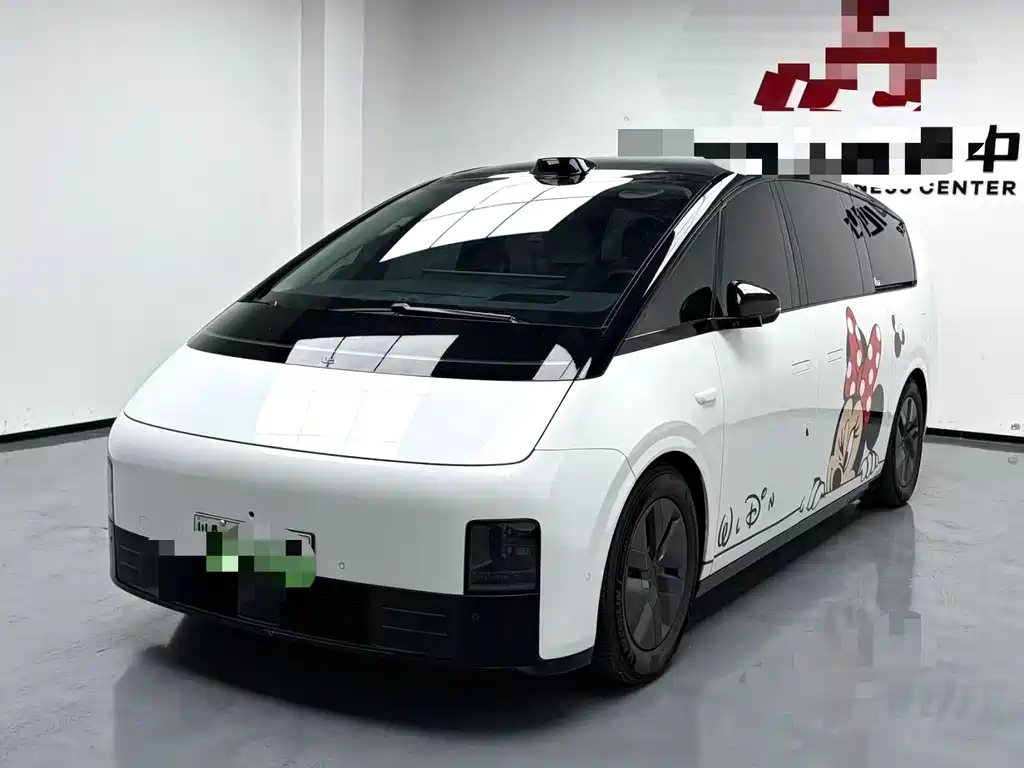 Li Auto Li MEGA 2025