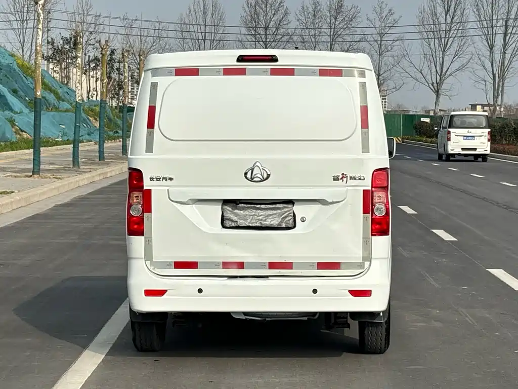 Changan Ruixing M60 2024 — фото 8
