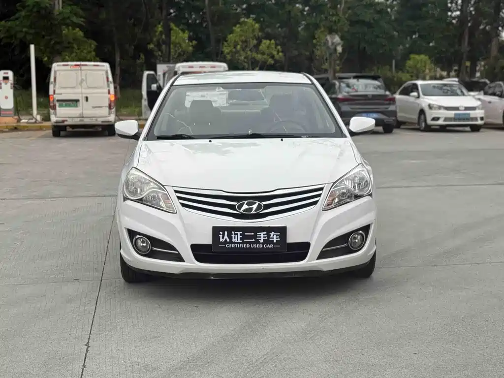 Hyundai Elantra 2014