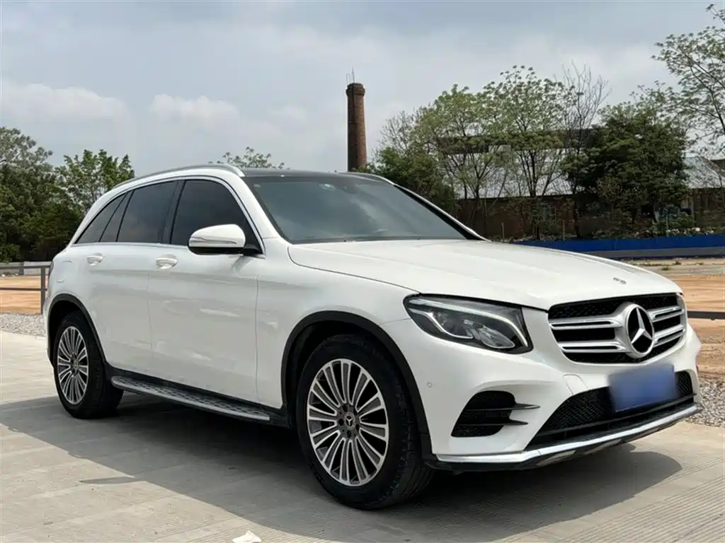 Mercedes-Benz GLC 2017 — фото 24