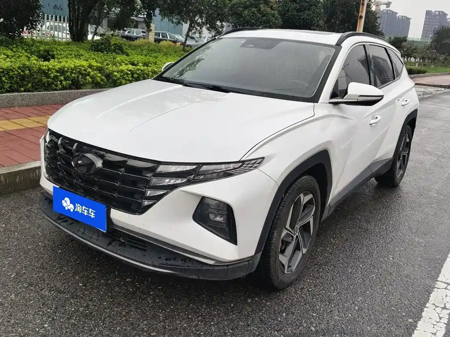 Hyundai Tucson 2022 — фото 1