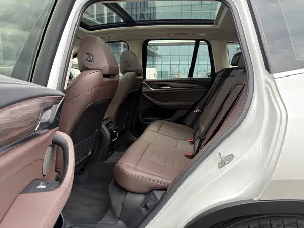 BMW X3 2021