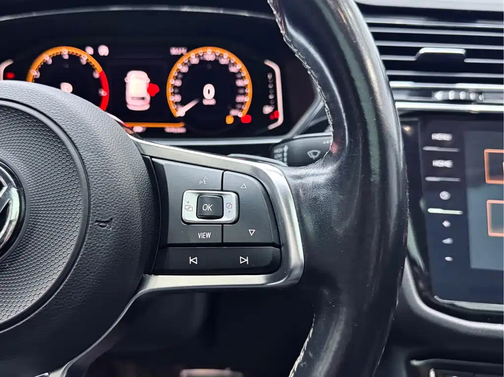 Volkswagen Tiguan L 2019 — фото 21
