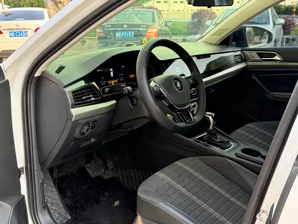 Volkswagen Lavida 2021