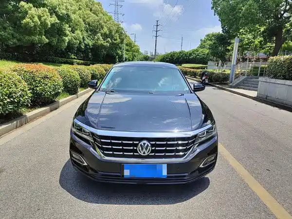 Volkswagen Passat 2021