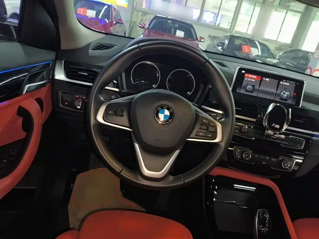 BMW X2 2020 — фото 11